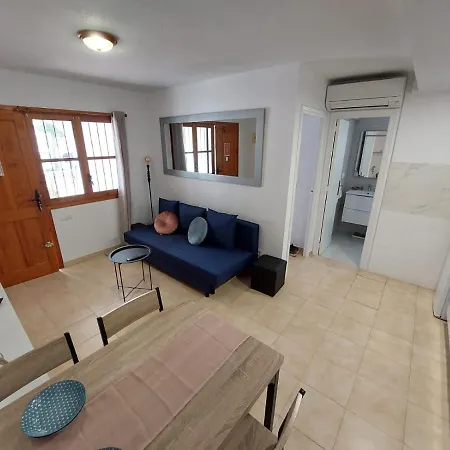 Casa Del Gato Rojo , Communal Swimming Pool , Terrace With Barbecue Apartment *
