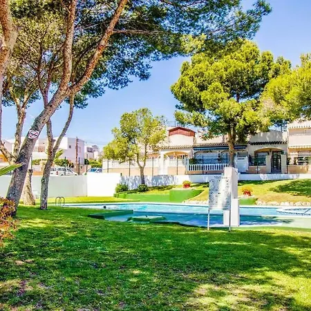 Casa Del Gato Rojo , Communal Swimming Pool , Terrace With Barbecue Apartment Torrevieja