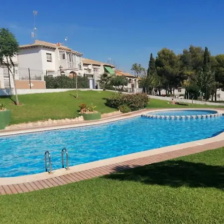 Casa Del Gato Rojo , Communal Swimming Pool , Terrace With Barbecue Apartment Torrevieja