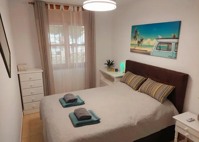 Апартаменты Casa Del Gato Rojo , Communal Swimming Pool , Terrace With Barbecue