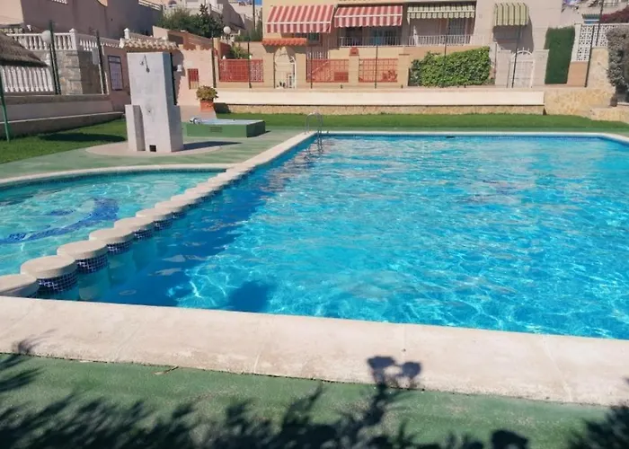 Апартаменты Casa Del Gato Rojo , Communal Swimming Pool , Terrace With Barbecue *